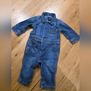 Gap Baby Denim Jumpsuit 6-12M